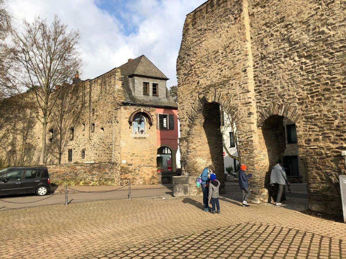 Ferienwohnung "Am Ochsentor" Andernach Exteriör bild