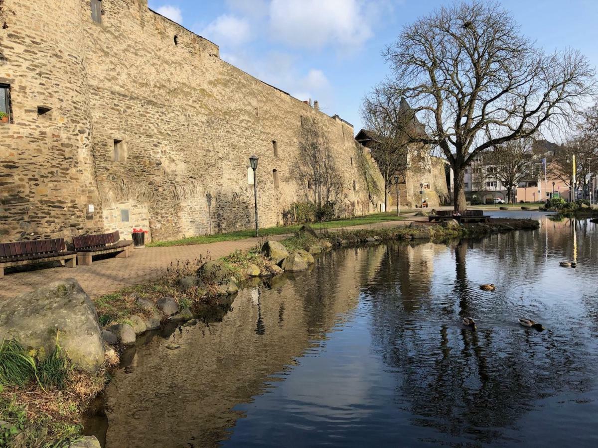 Ferienwohnung "Am Ochsentor" Andernach Exteriör bild